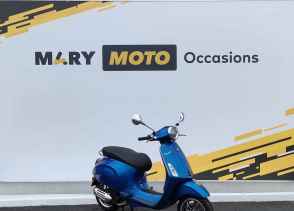 VESPA PRIMAVERA 50 - 2023