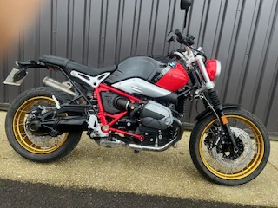 BMW R NineT Scrambler 2