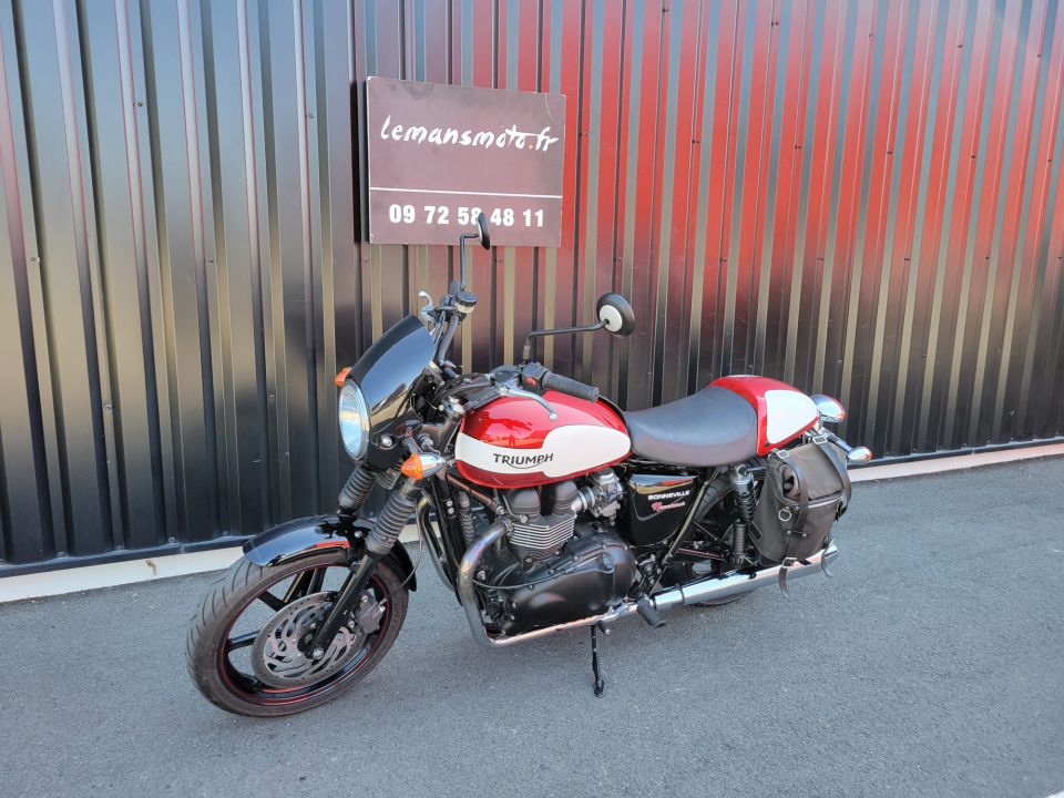 TRIUMPH Bonneville Newchurch 5