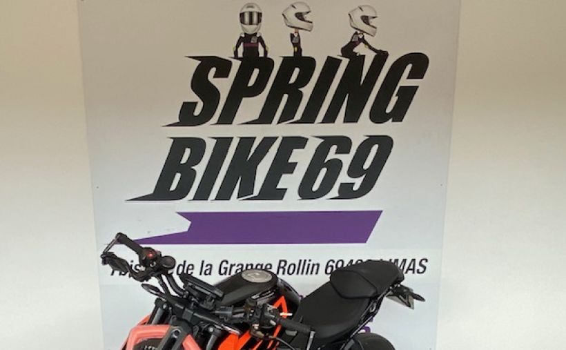KTM 1290 SUPER DUKE R 1