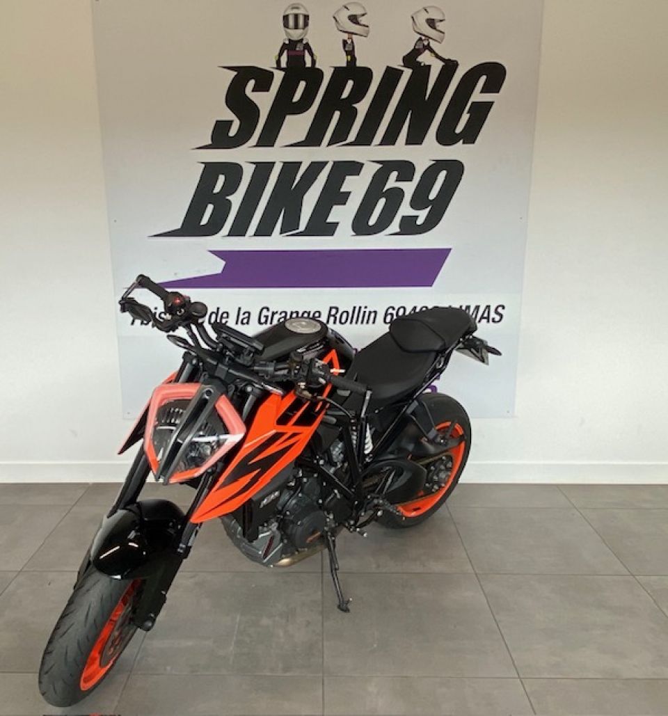 KTM 1290 SUPER DUKE R 2