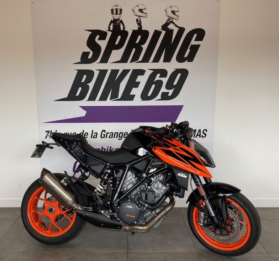 KTM 1290 SUPER DUKE R 8