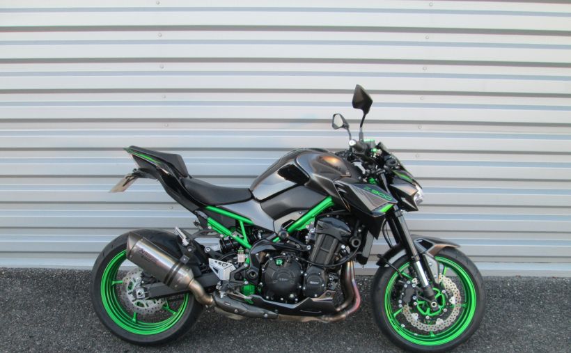 KAWASAKI Z 900 1