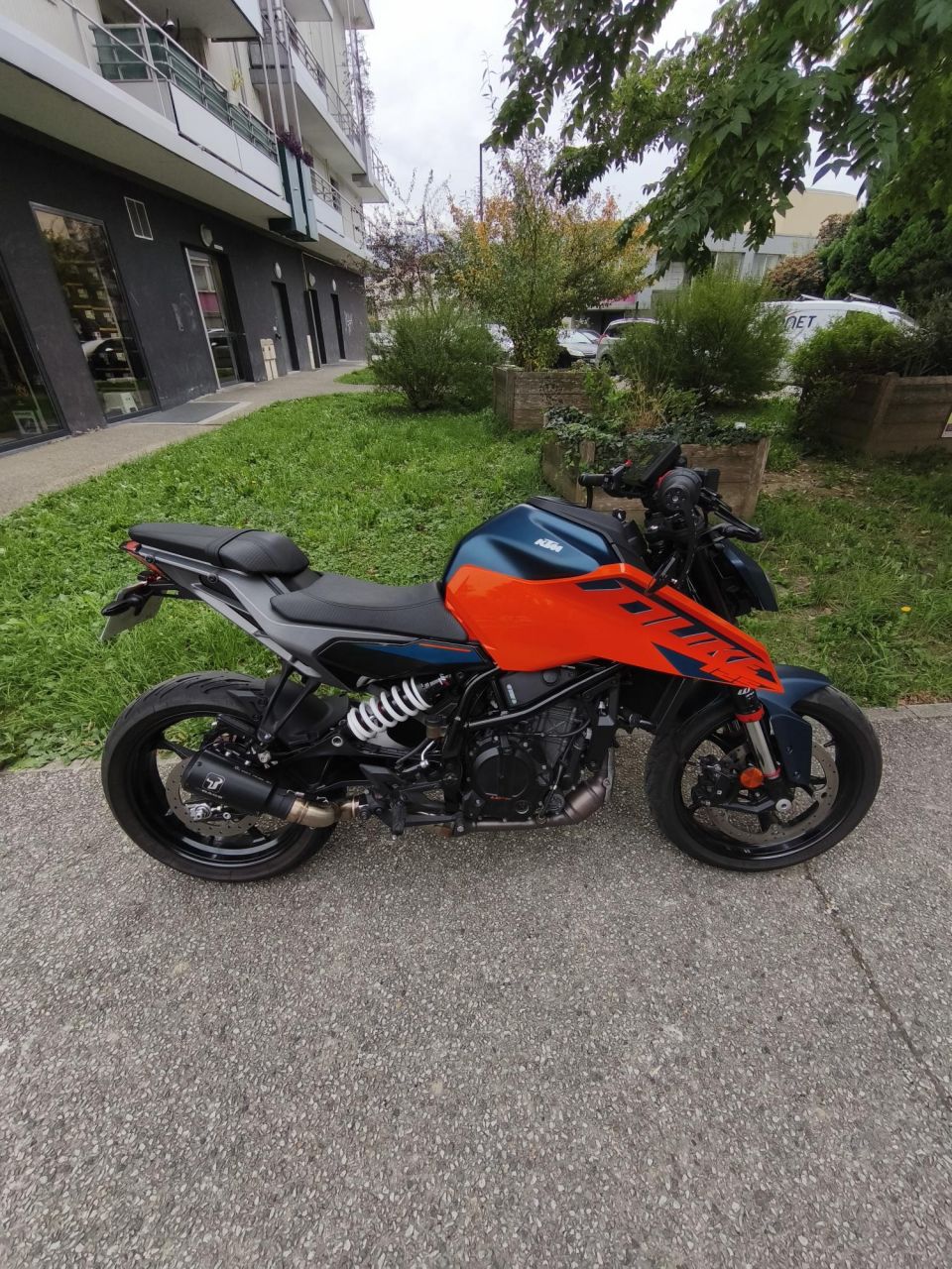 KTM 125 DUKE ABS 1