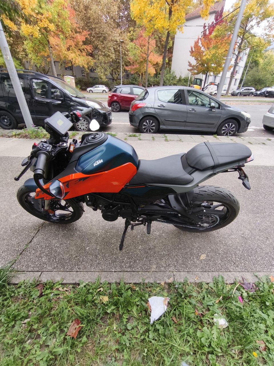 KTM 125 DUKE ABS 4