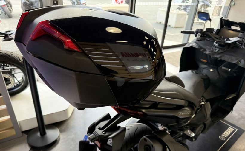 YAMAHA XP T-MAX 560 TECH MAX 4