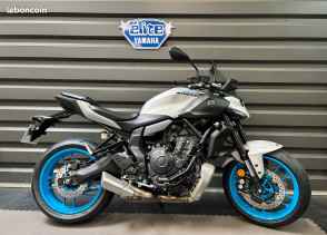 YAMAHA MT-07 - 2025