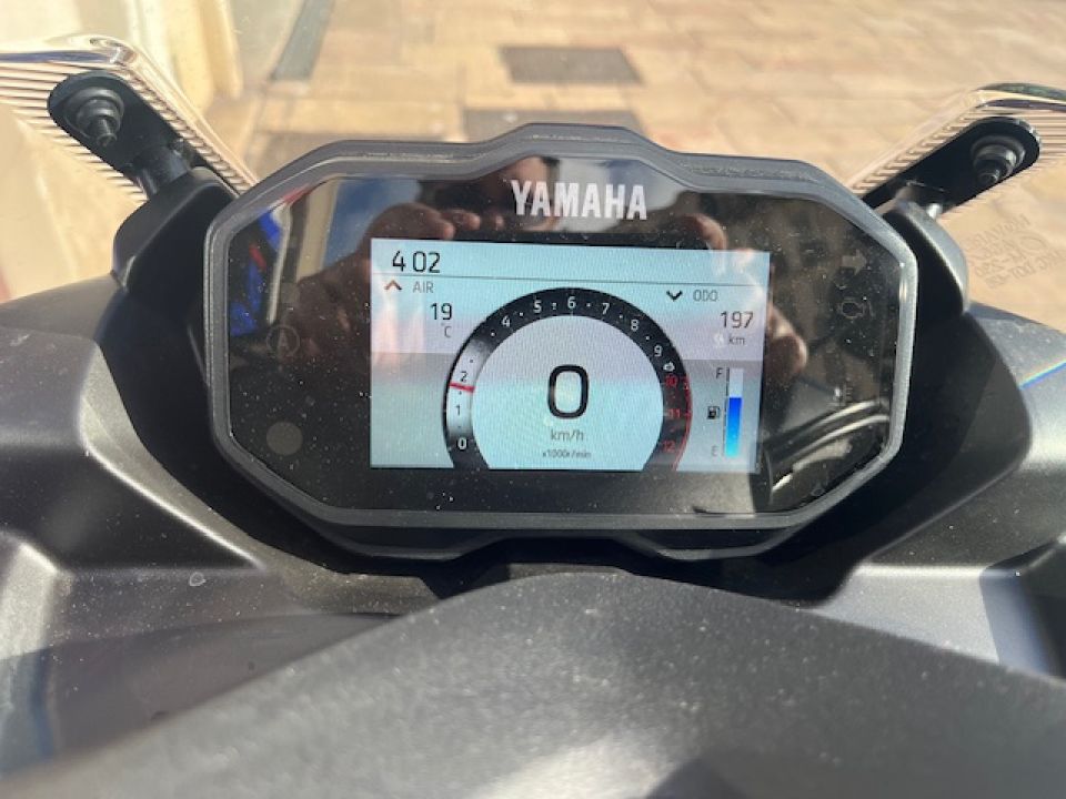 YAMAHA TRICITY 125 9