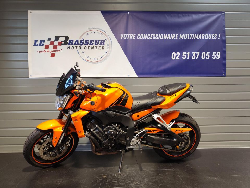 YAMAHA FZ1 N 18