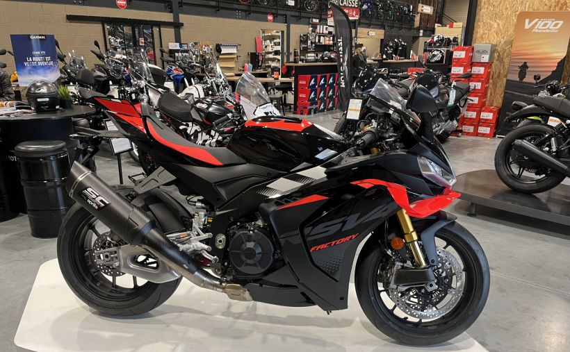 APRILIA RSV4 1100 FACTORY 0