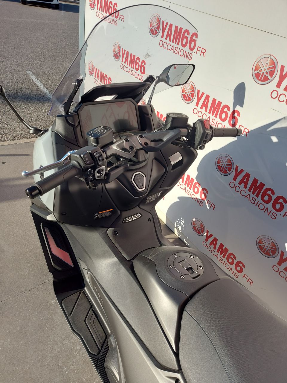 YAMAHA XP T-MAX 560 TECH MAX 7