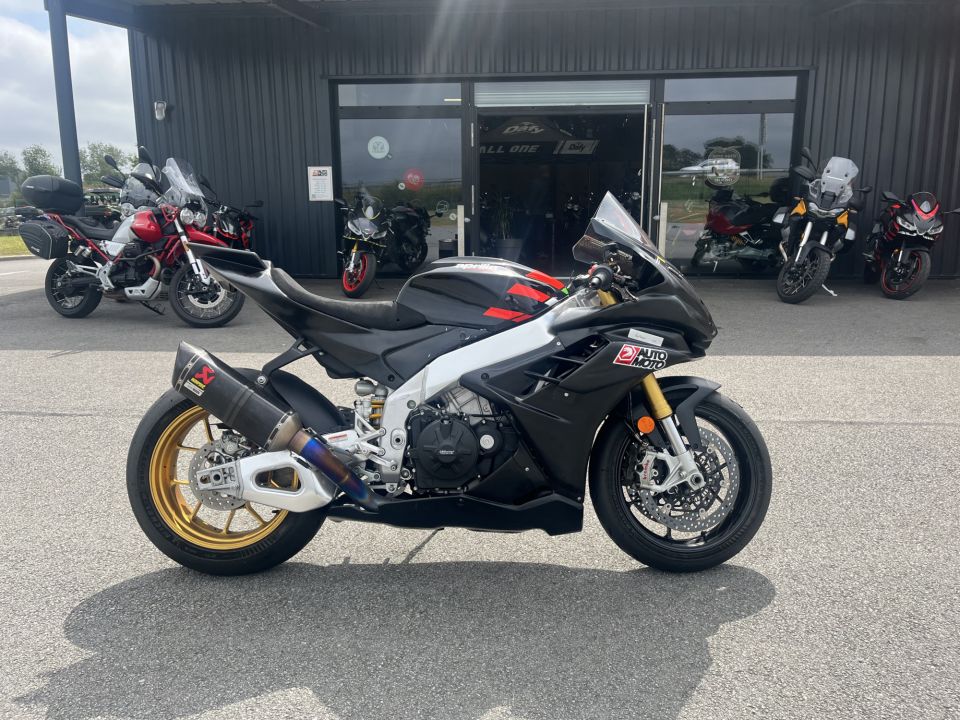 APRILIA RSV4 1100 5