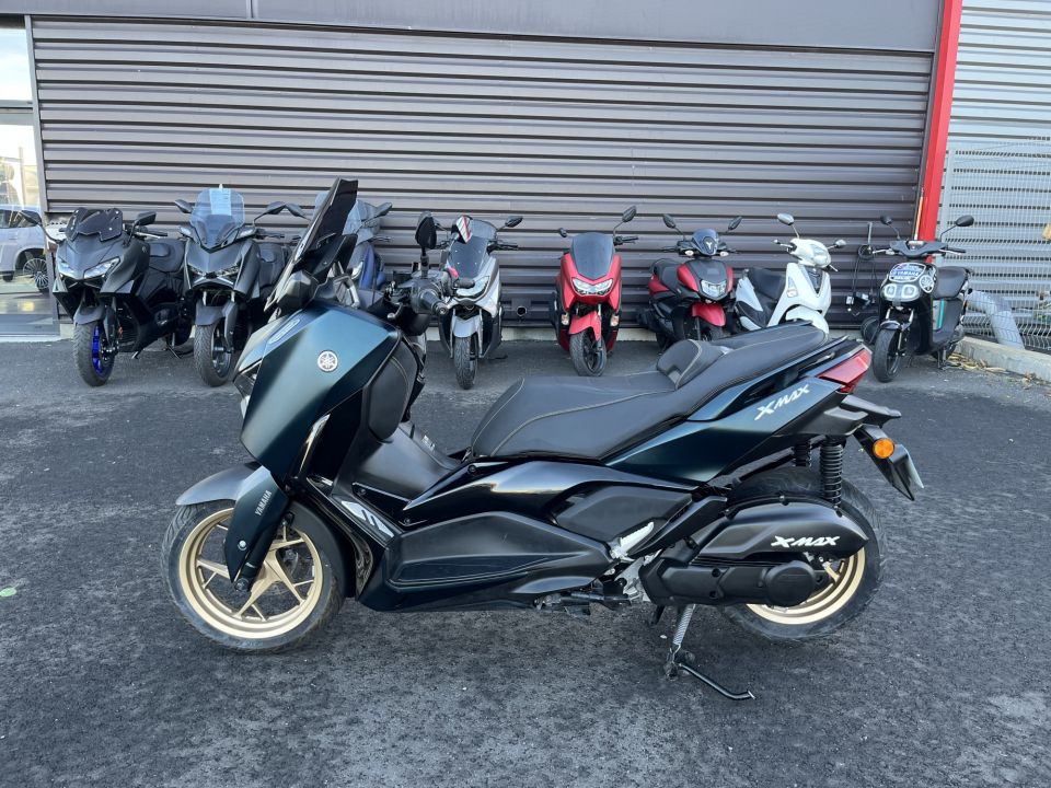 YAMAHA XMAX 125 TECH MAX 0