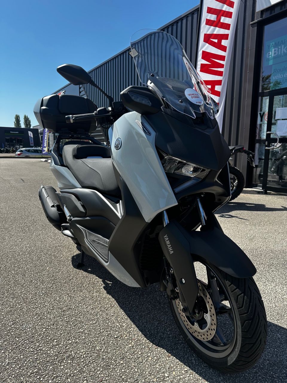 YAMAHA XMAX 125 TECH MAX 1