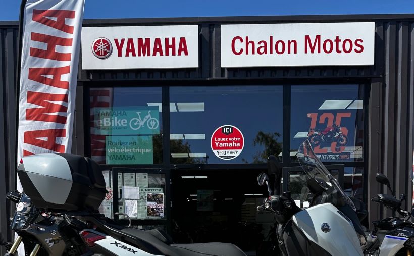 YAMAHA XMAX 125 TECH MAX 0