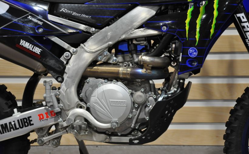 YAMAHA WR450F 1
