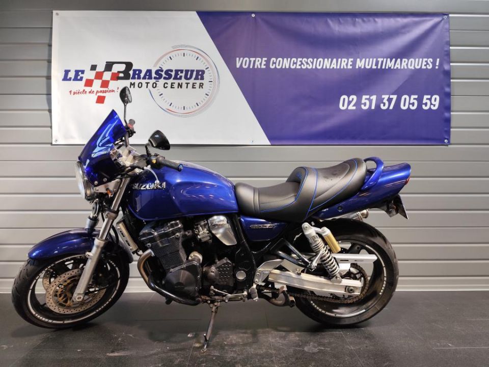 SUZUKI GSX 750 6