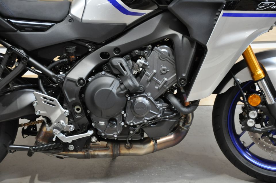 YAMAHA TRACER 9 GT+ Y-AMT 1