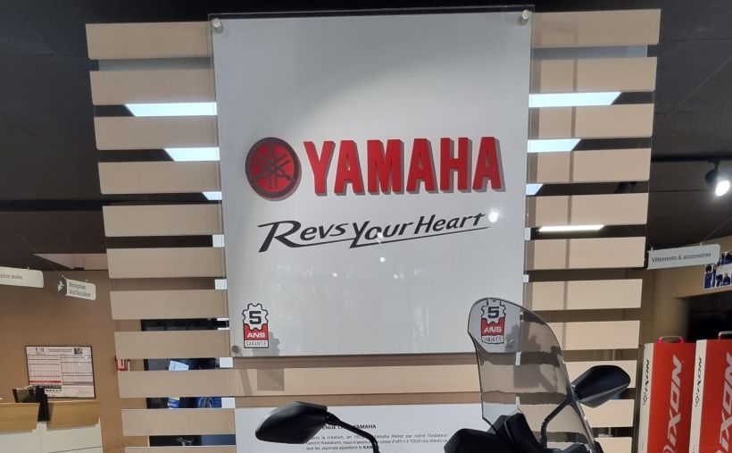 YAMAHA XMAX 125 0