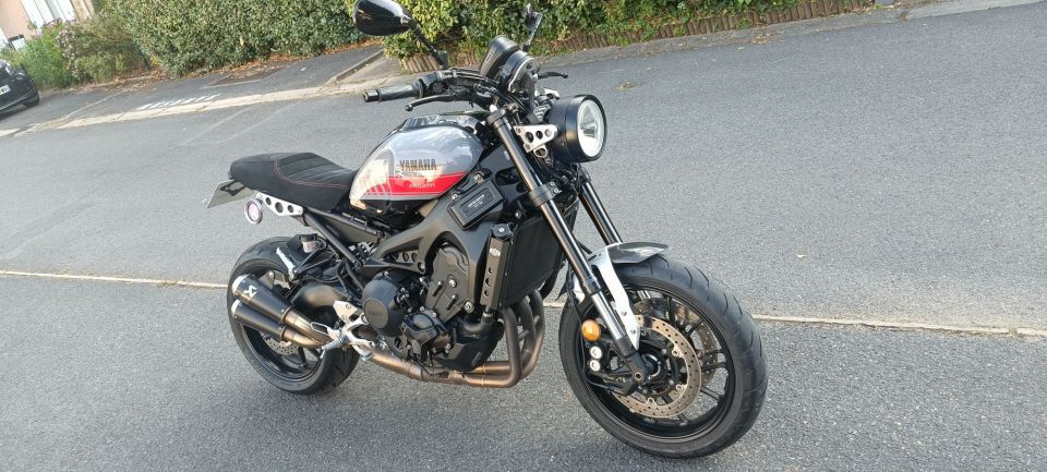 YAMAHA XSR 900 ABARTH 0