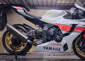 YAMAHA YZF-R1 WORLD GP 60TH ANNIVERSARY - 2022