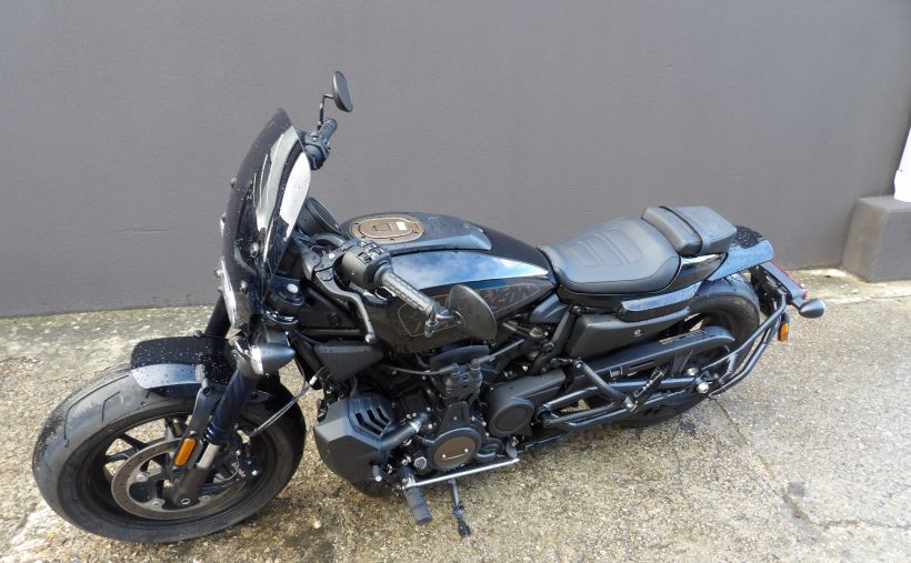 HARLEY-DAVIDSON SPORTSTER 1250 S 2