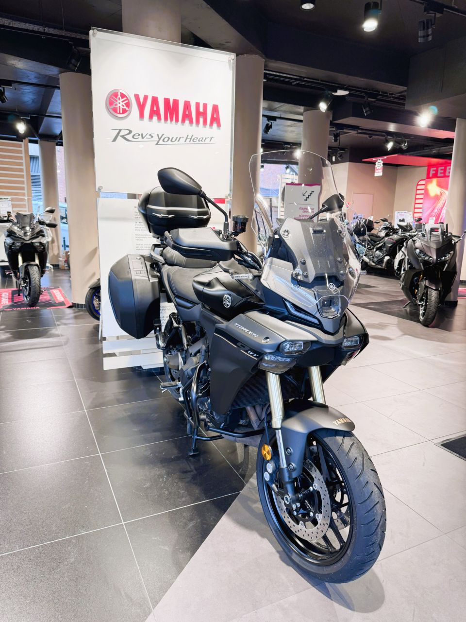 YAMAHA TRACER 9 GT Y-AMT 0