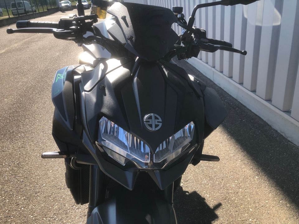 KAWASAKI Z 1000 H2 8
