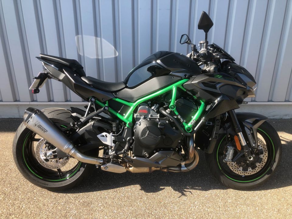 KAWASAKI Z 1000 H2 32
