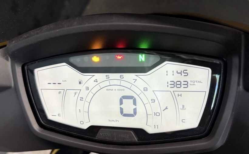 APRILIA TUONO 125 ABS 27