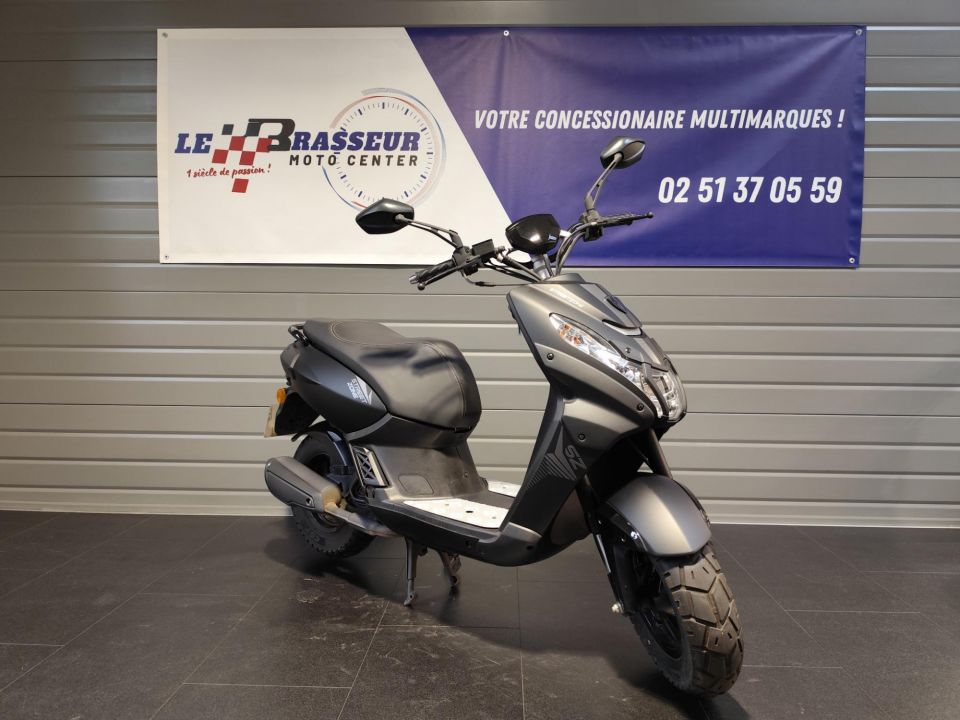 PEUGEOT STREET ZONE 50 18