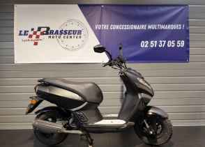 PEUGEOT STREET ZONE 50 - 2024