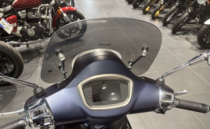 PIAGGIO GTS 125 10
