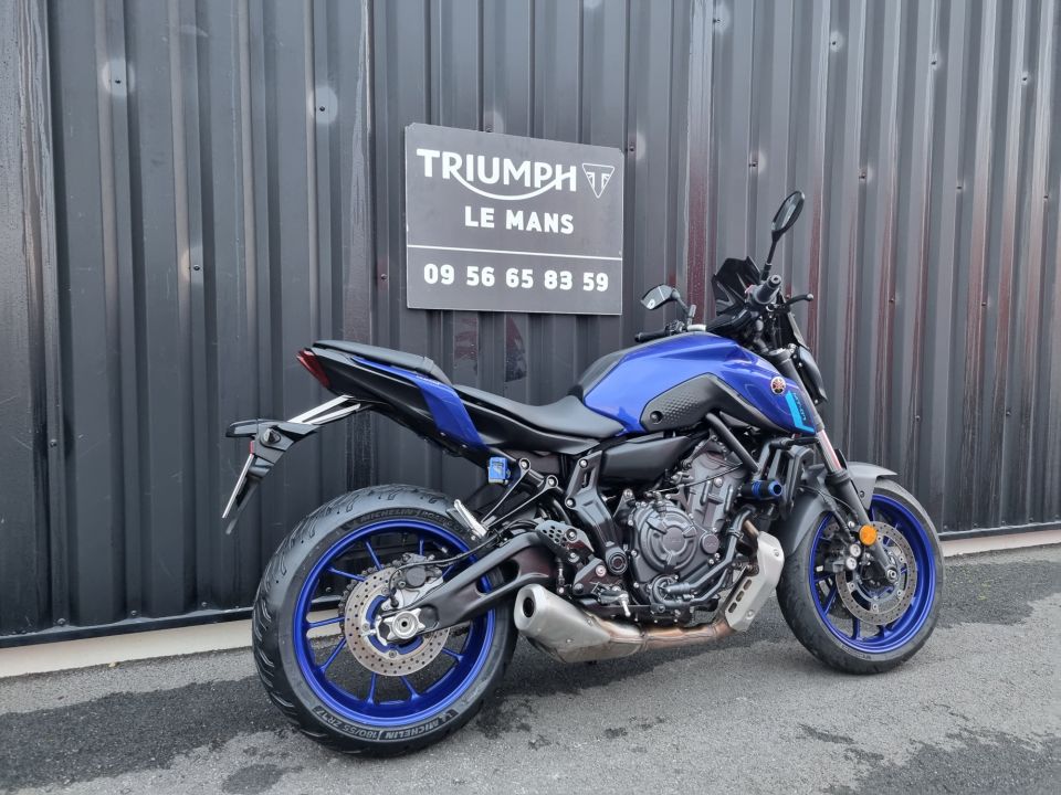 YAMAHA MT-07 (47.5CV) 10