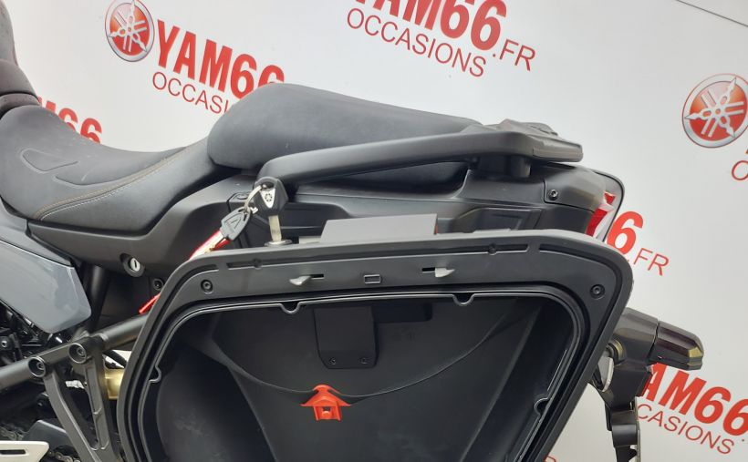 YAMAHA TRACER 9 GT+ 8