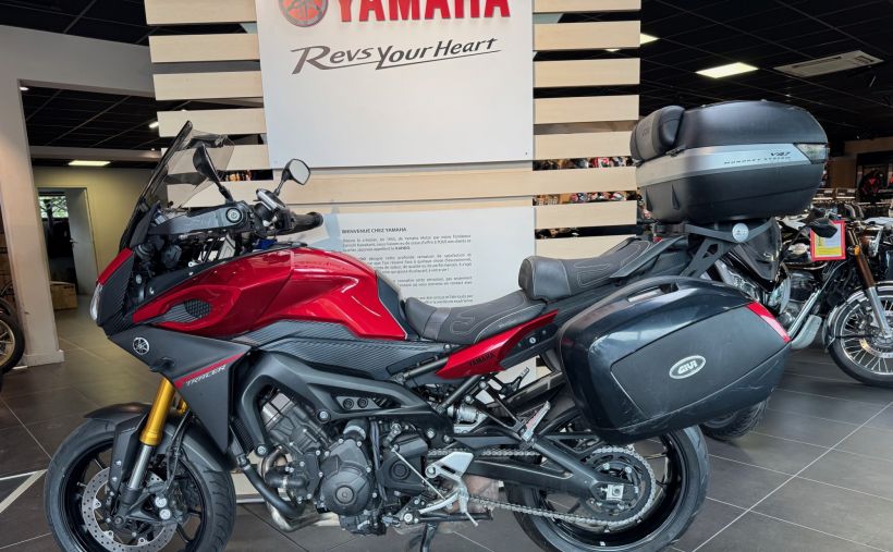 YAMAHA TRACER 900 2