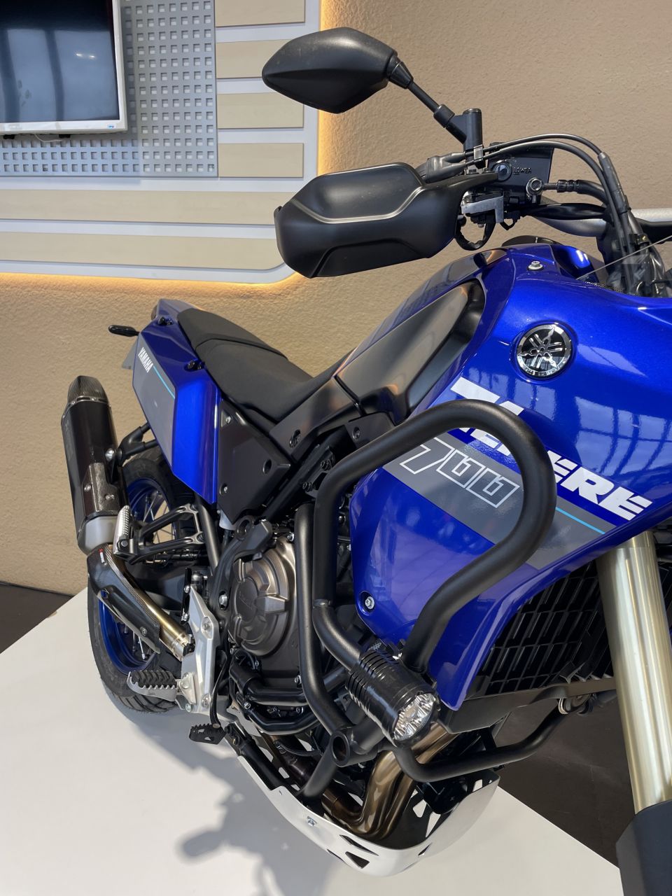 YAMAHA XTZ TENERE 700 3