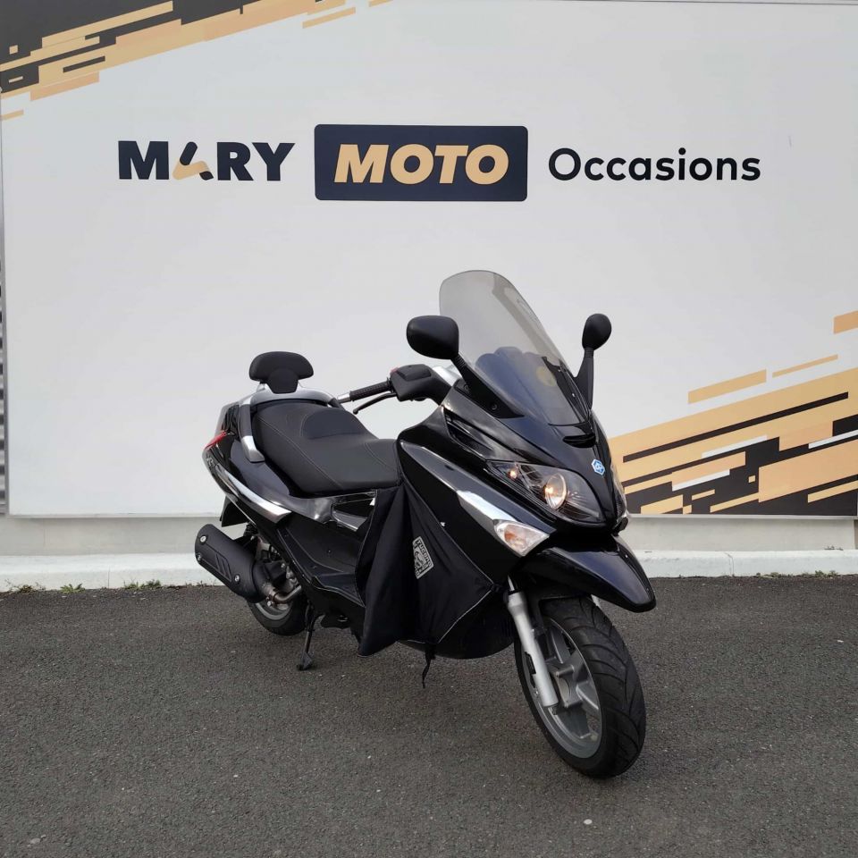 PIAGGIO 125 X-EVO 26