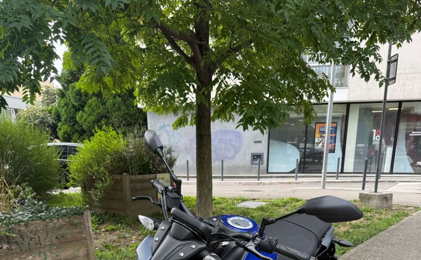 YAMAHA MT-125 ABS 5