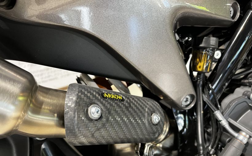 KTM 890 DUKE GP 2