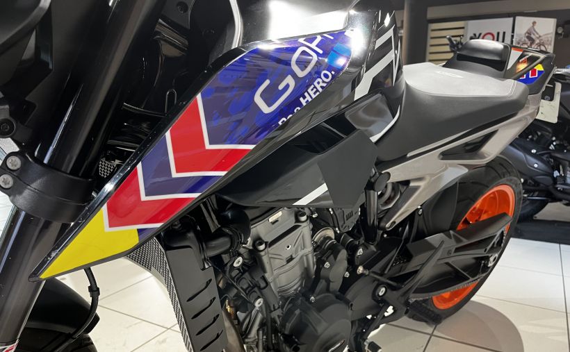 KTM 890 DUKE GP 5