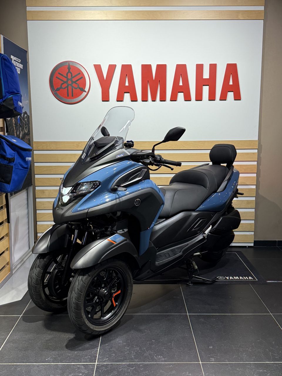 YAMAHA TRICITY 300 5