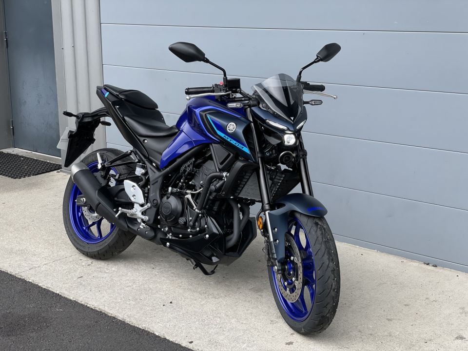 YAMAHA MT-03 1