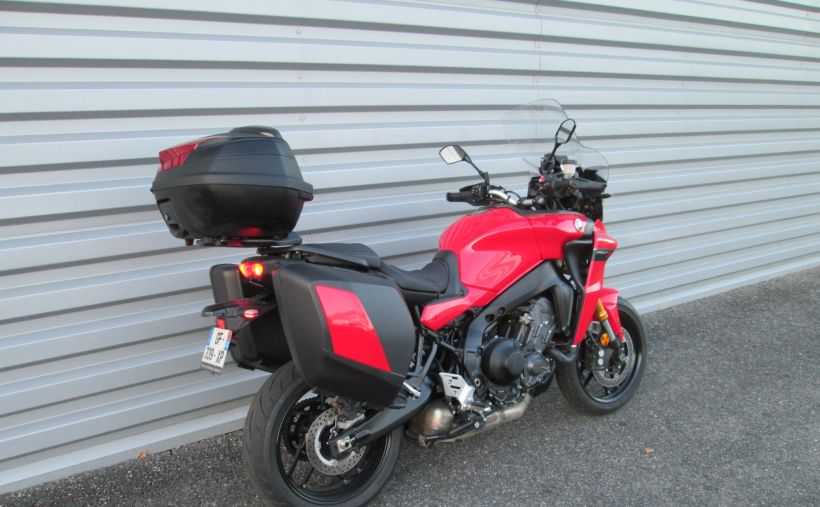 YAMAHA TRACER 9 GT 8