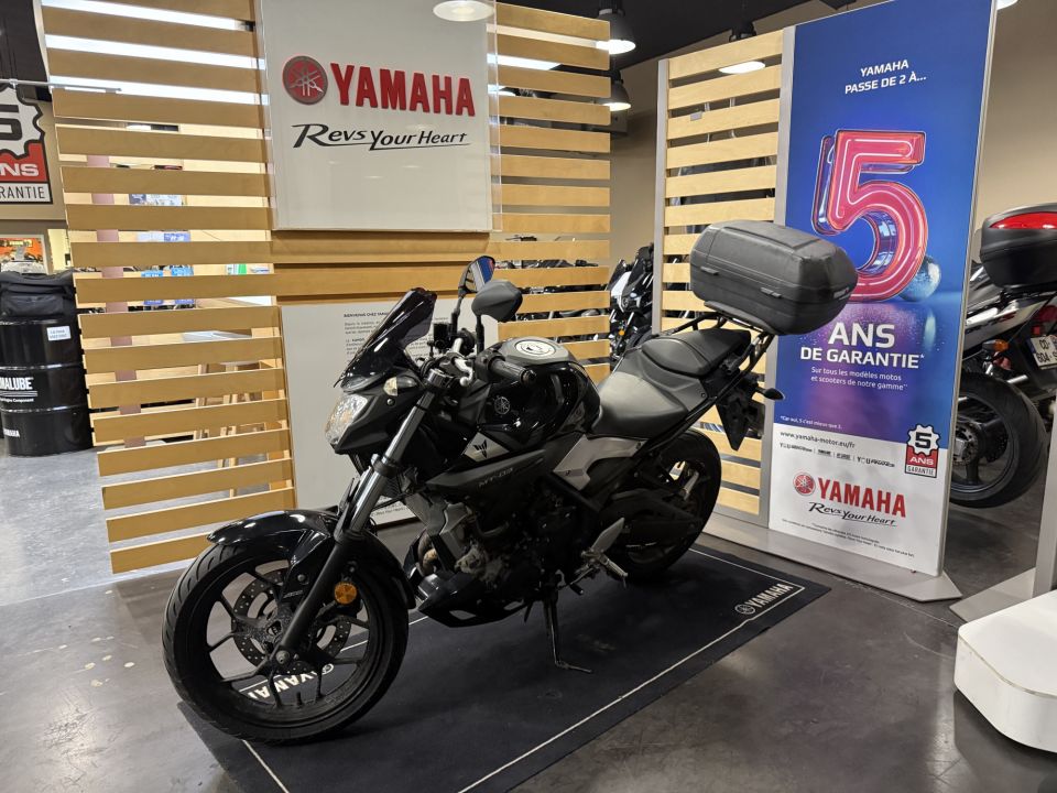 YAMAHA MT-03 300 0