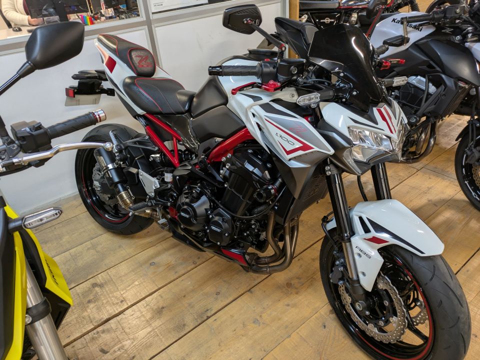 KAWASAKI Z 900 0