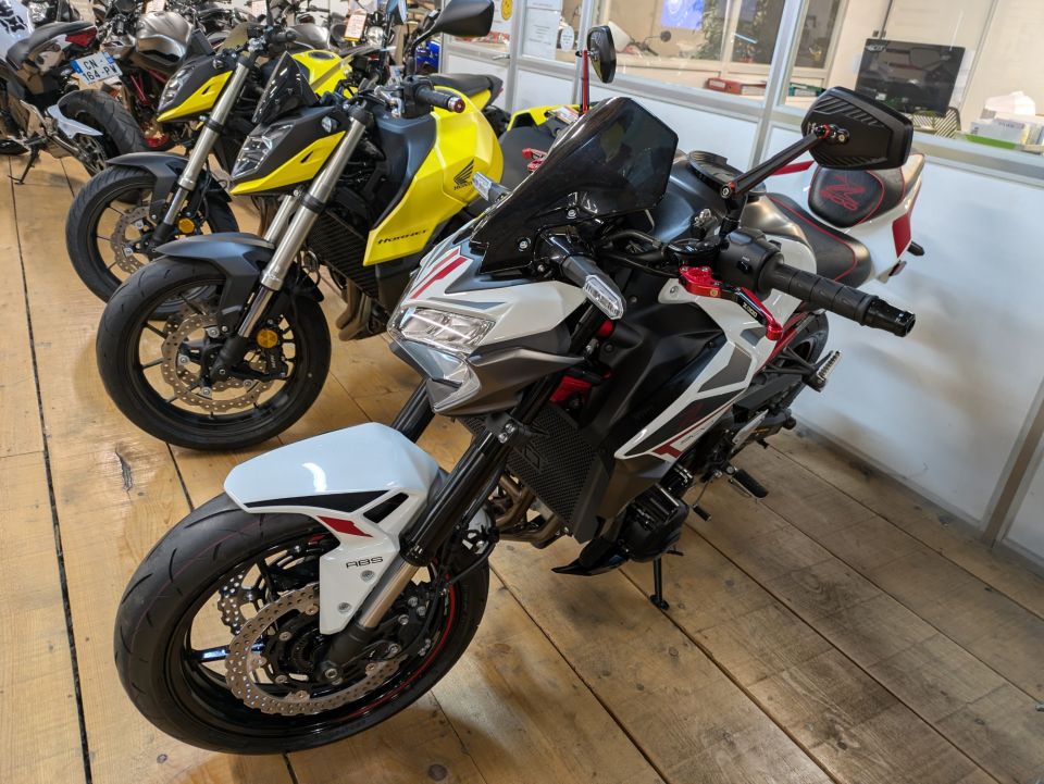 KAWASAKI Z 900 40