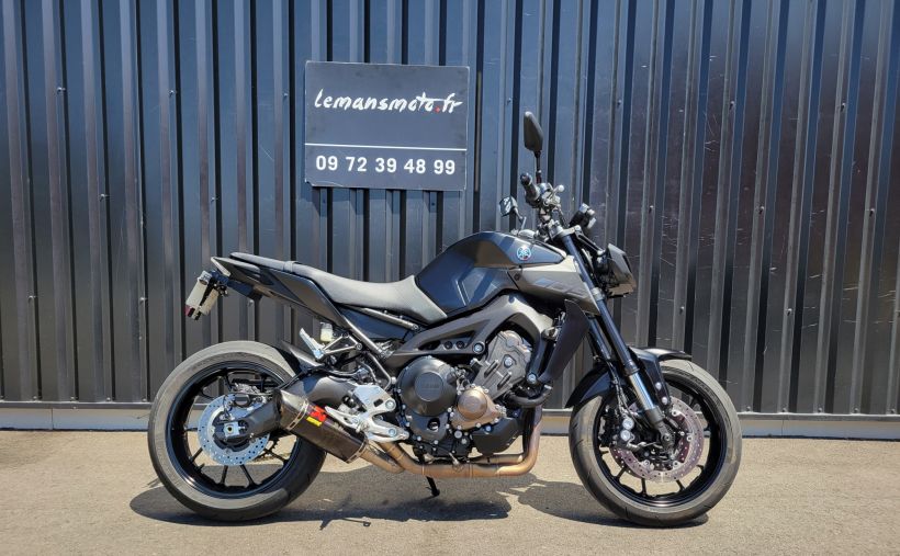 YAMAHA MT-09 0