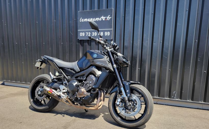 YAMAHA MT-09 5
