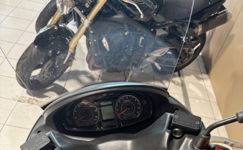 SUZUKI BURGMAN 125 2